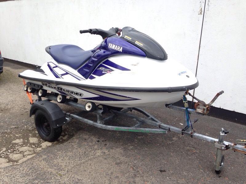 Sửa chửa, sơn mới vỏ, thay thế phụ tùng Jetski Yamaha